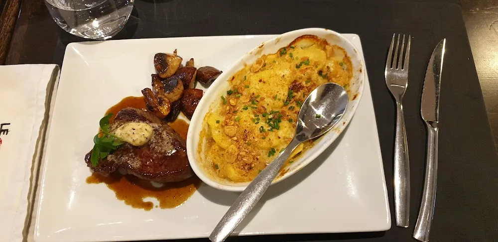 Rumsteck Et Gratin Normand